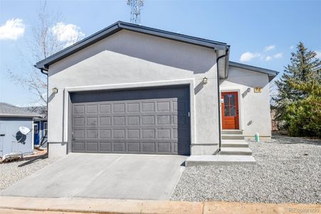 New construction Single-Family house 20 Pendelton Cir, Colorado Springs, CO 80904 - image