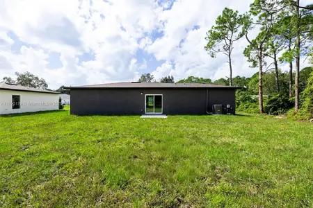 New construction Single-Family house 743 Darby Ave Sw, Palm Bay, FL 32908 - image