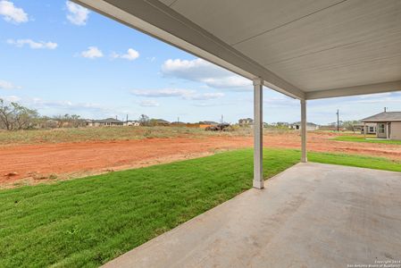 New construction Single-Family house 109 Reno Trl, Floresville, TX 78114 Esparanza- photo 30 30