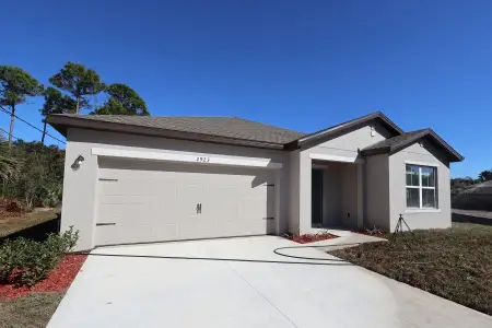 New construction Single-Family house 2923 Triangle Rd, Palm Bay, FL 32909 - image
