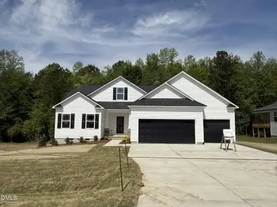 New construction Single-Family house 326 Bonsai Wy, Four Oaks, NC 27524 - image