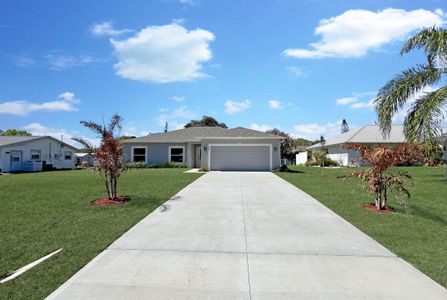 New construction Single-Family house 418 Easy St, Sebastian, FL 32958 - image