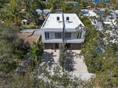 New construction Townhouse house 811 Sw 10Th Ter, Fort Lauderdale, FL 33315 - image