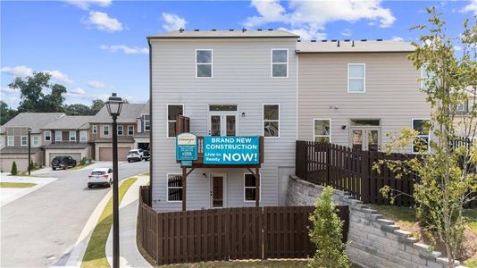 New construction Townhouse house 2335 Portrush Wy, Atlanta, GA 30339 - image 13
