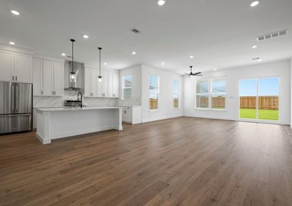 New construction Single-Family house 1908 Greenbrier Ct, Rosenberg, TX 77471 plan Wright - image 17