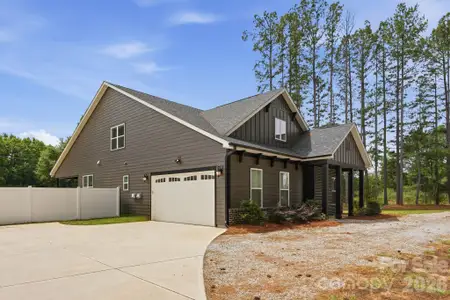 New construction Single-Family house 322 Shinnville Rd, Mooresville, NC 28115 - image