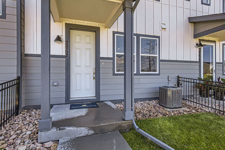 New construction Townhouse house 2729 Bear Springs Cir, Longmont, CO 80501 Terrain- photo 5 5