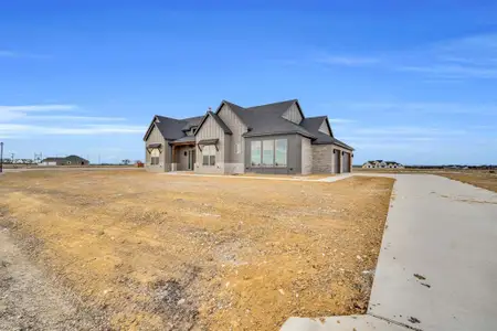 New construction Single-Family house 6431 Mcchesney Dr, Midlothian, TX 76065 - image