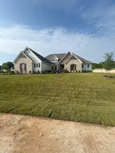 New construction Single-Family house 1002 Perrin Ln, Van Alstyne, TX 75495 plan Mockingbird - image