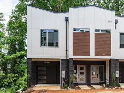 New construction Townhouse house 1521 Havenmont Ct, Raleigh, NC 27608 - image