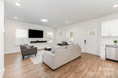 New construction Single-Family house 2513 Pruitt St, Charlotte, NC 28208 - image 6