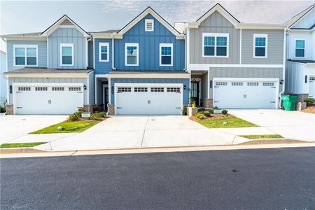 New construction Townhouse house 1135 Chastain Dr, Sugar Hill, GA 30518 - image