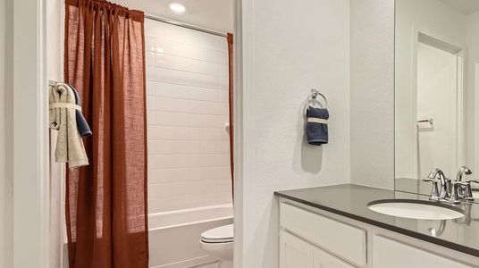 Newlin Crossing: The Pioneer Collection 7