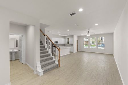 New construction Townhouse house 4601 Avion Dr, Sanger, TX 76266 plan Livingston - image 11