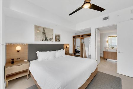 New construction Condo house 159 Ne 6Th St, Unit 3811, Miami, FL 33132 - image 10