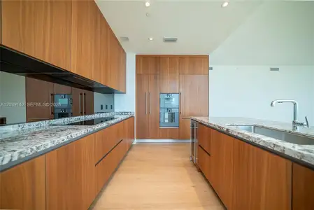 New construction Condo house 175 Se 25Th Rd, Unit 702, Miami, FL 33129 - image 5