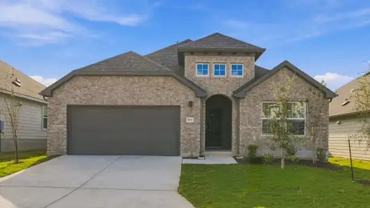 New construction Single-Family house 204 Seattle Slew Dr, Jarrell, TX 76537 plan Paramount - image
