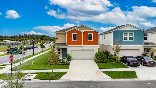 New construction Single-Family house 12908 Hawkstone Trail Blvd, Lithia, FL 33547 - image