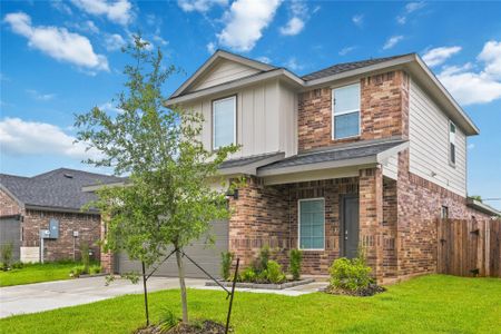 New construction Single-Family house 7 Robin Ct, Angleton, TX 77515 - image