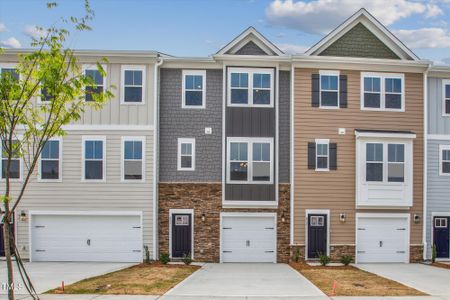 New construction Townhouse house 833 Parc Townes Dr, Unit 17, Wendell, NC 27591 null- photo 0