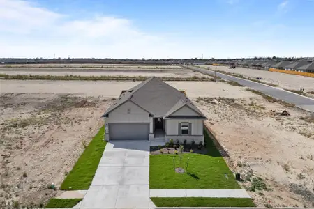 New construction Single-Family house 177 Sleep Holw, Jarrell, TX 76537 plan Young - image