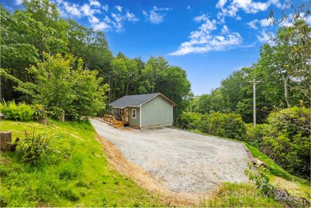 New construction Single-Family house 185 Little Elbow Mountain Rd, Lake Toxaway, NC 28747 - image