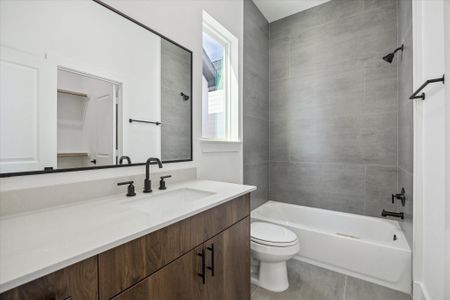 New construction Single-Family house 754 Curtin St, Houston, TX 77018 - image 7