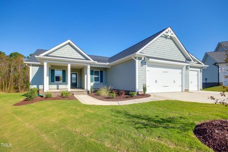 New construction Single-Family house 45 Winterwood Dr, Benson, NC 27504 Red Camellia- photo 1 1