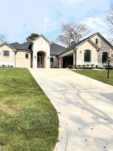 Other Exterior Picture of a Similar Front Elevation Built by Tx Best Home Builders.