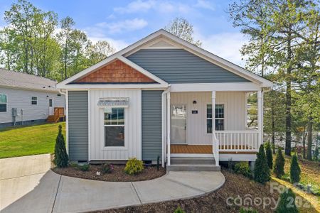 New construction Single-Family house 134 Bellamy Rd, Asheville, NC 28806 - image