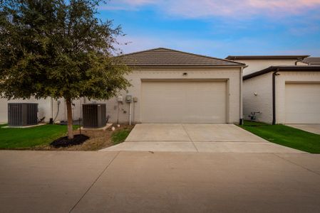 New construction Single-Family house 129 Magnolia Ln, Fort Worth, TX 76114 null- photo 34 34