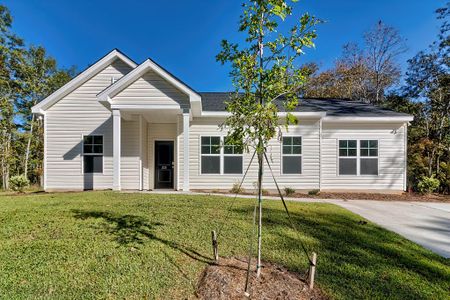 New construction Single-Family house 225 Trotter Ln, Orangeburg, SC 29118 plan Rutherford - image