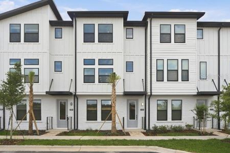 New construction Townhouse house 15285 Hamlin Park Dr, Winter Garden, FL 34787 - image