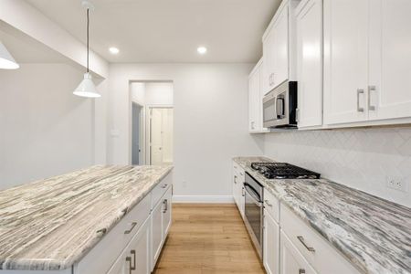 New construction Single-Family house 2240 Aspen Chase Dr, Royse City, TX 75189 plan Chisholm - image 4