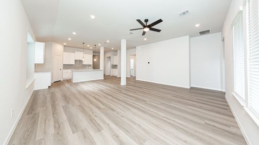New construction Single-Family house 3048 Mistflower Trl, Brookshire, TX 77423 plan The Kirby - image 17