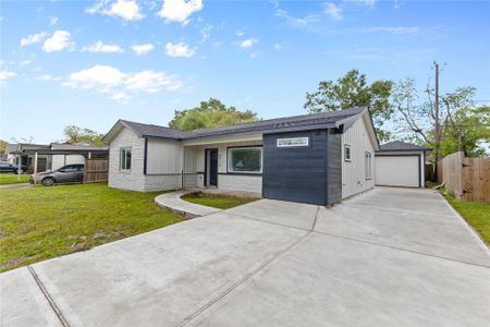 New construction Single-Family house 4918 Culmore Dr, Houston, TX 77021 - image 13