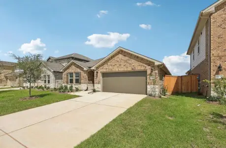 New construction Single-Family house 6431 Brazos Trail Dr, Richmond, TX 77469 plan The Henderson (L404) - image