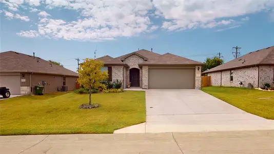 New construction Single-Family house 13557 Gunsmoke Ln, Cresson, TX 76044 - image