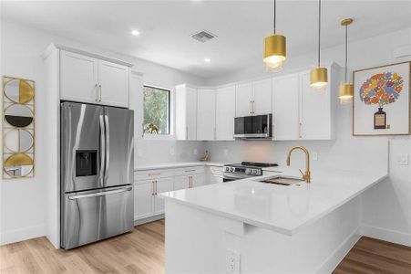 New construction Single-Family house 4347 E Price Blvd, North Port, FL 34288 - image 12