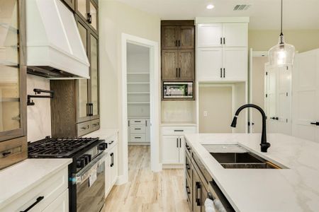 New construction Single-Family house 245 Montclaire Dr, West Columbia, TX 77486 null- photo 14 14