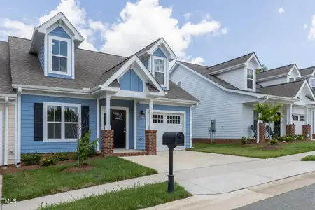 New construction Townhouse house 1739 Old Fields Blvd, Haw River, NC 27258 - image