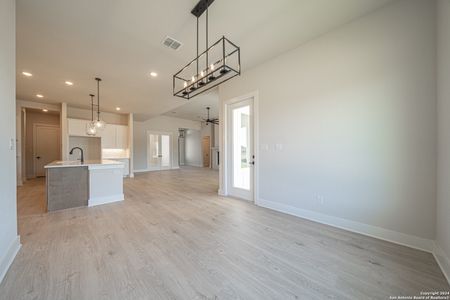 New construction Single-Family house 311 Venado Oaks, Castroville, TX 78009 PORTOFINO- photo 5 5