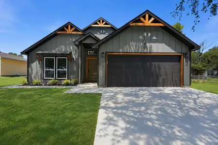 New construction Single-Family house 907 Renfro Dr, White Settlement, TX 76108 - image
