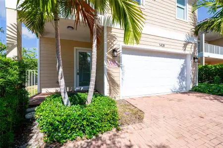 New construction Townhouse house 1428 Sw 4Th Ave, Unit 1428, Fort Lauderdale, FL 33315 - image