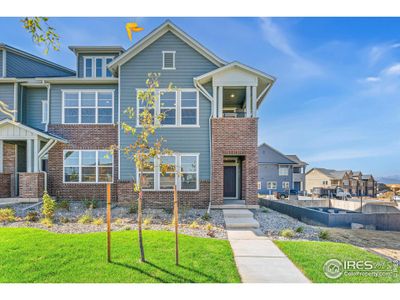 New construction Townhouse house 6381 Deerfoot Dr, Loveland, CO 80538 - photo 0