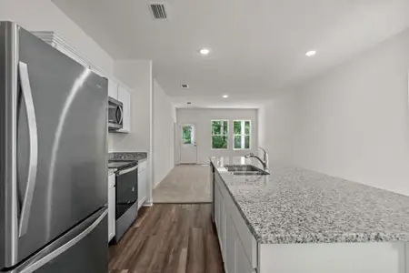 New construction Single-Family house 12909 Kentucky Warbler Dr, Buda, TX 78610 plan Sterling - image 4