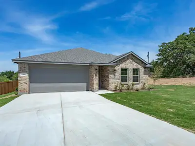 New construction Single-Family house 1541 Dresser St, Graham, TX 76450 plan Essex - image