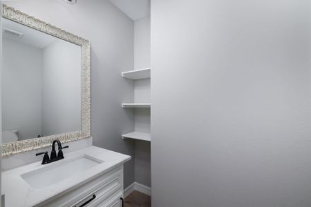 New construction Single-Family house 364 Dahlia Rd, Huntsville, TX 77320 - image 5