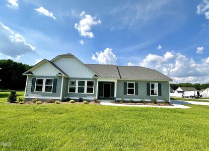 New construction Single-Family house 310 Earnest Way, Unit Lot 34, Kenly, NC 27542 - photo 0