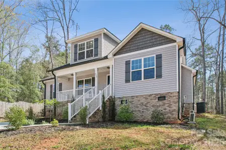 New construction Single-Family house 292 Manchester Rd, Mount Gilead, NC 27306 - image